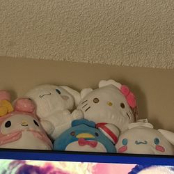 Sanrio Plushies 