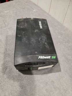Pro Watt 1000 12v DC To 120v Ac Inverter