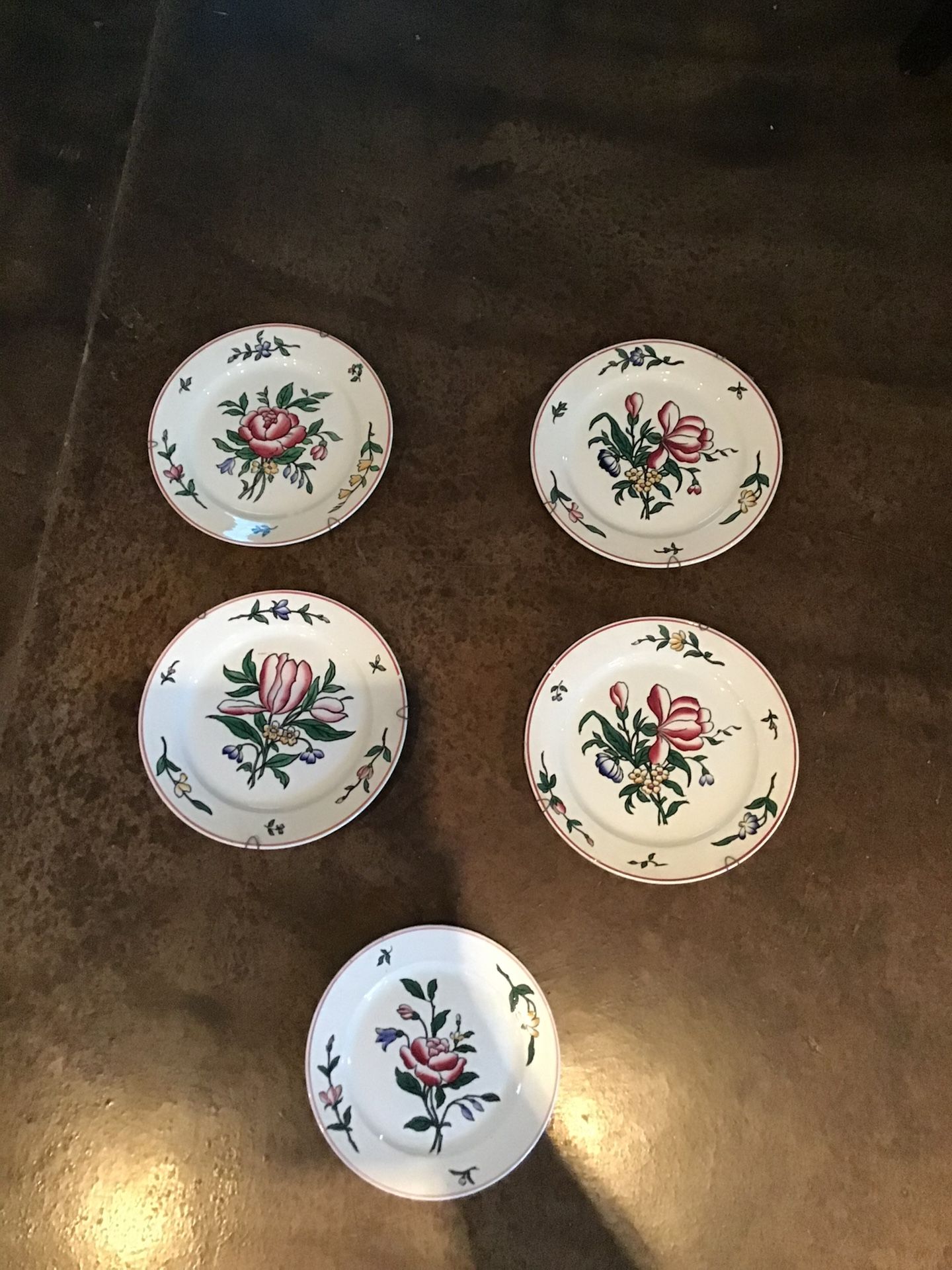 Five (5) Sarreguemine Collectible/Decorative Plates Or Home Decor