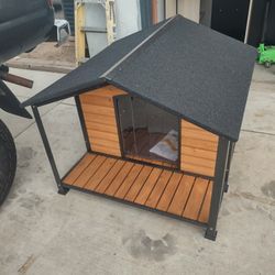 Brand New Luxury Dog House. Built 