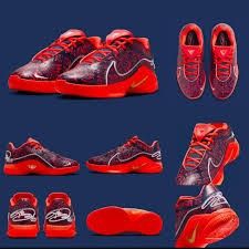 LeBron 22 Youth Size 5 Or  Women's Size 6.5/7