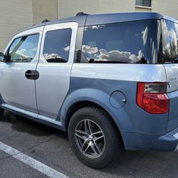 2005 Honda Element
