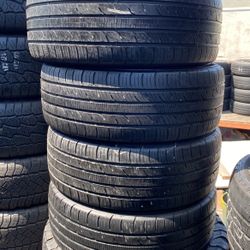 225/50R18 Marca Falken En Perfectas Condiciónes De Vida