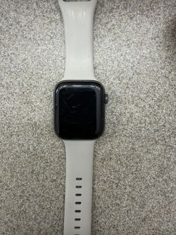 Apple Watch Series 5 44mm