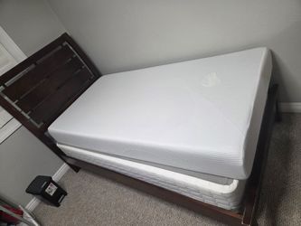 Bed, Frame & Matress