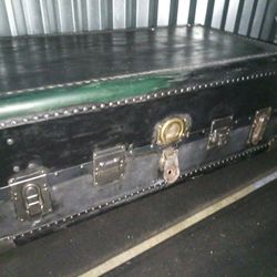 1900 early 20th century steamer trunk