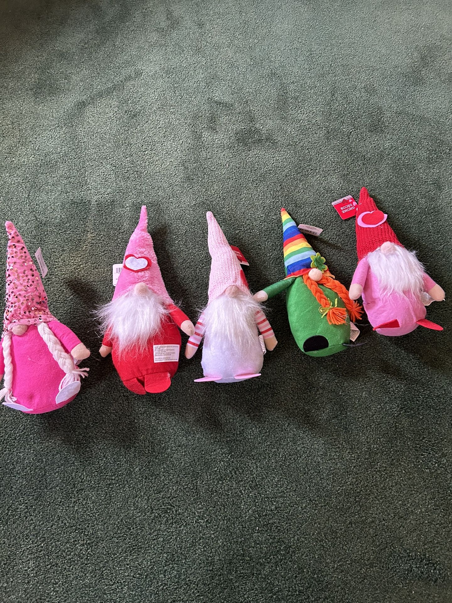 New! Assorted Gnomes