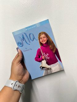 American Girl Doll: Mia