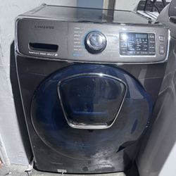 Samsung Washer XXL Capacity Gray Front Loader 
