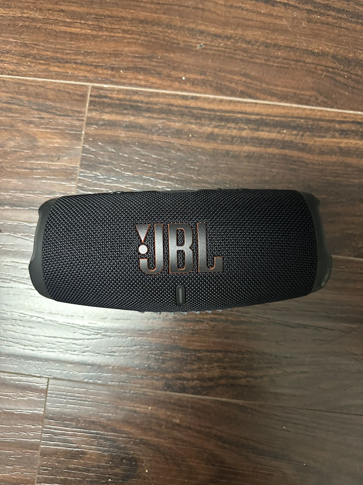 JBL Charge 5