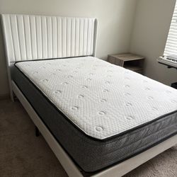 Full Bed & Mattress