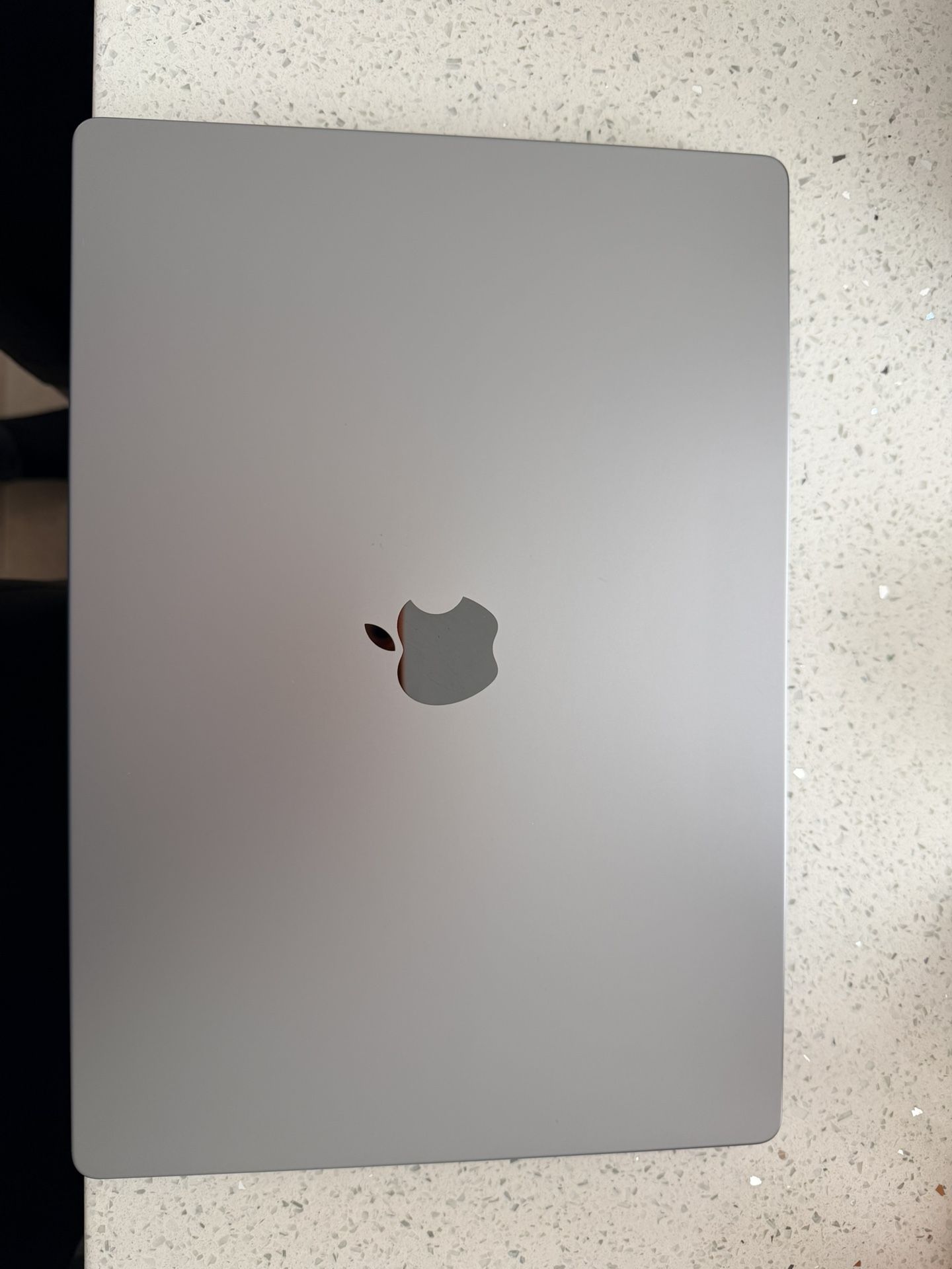 MACBOOK PRO M1 MAX 2021