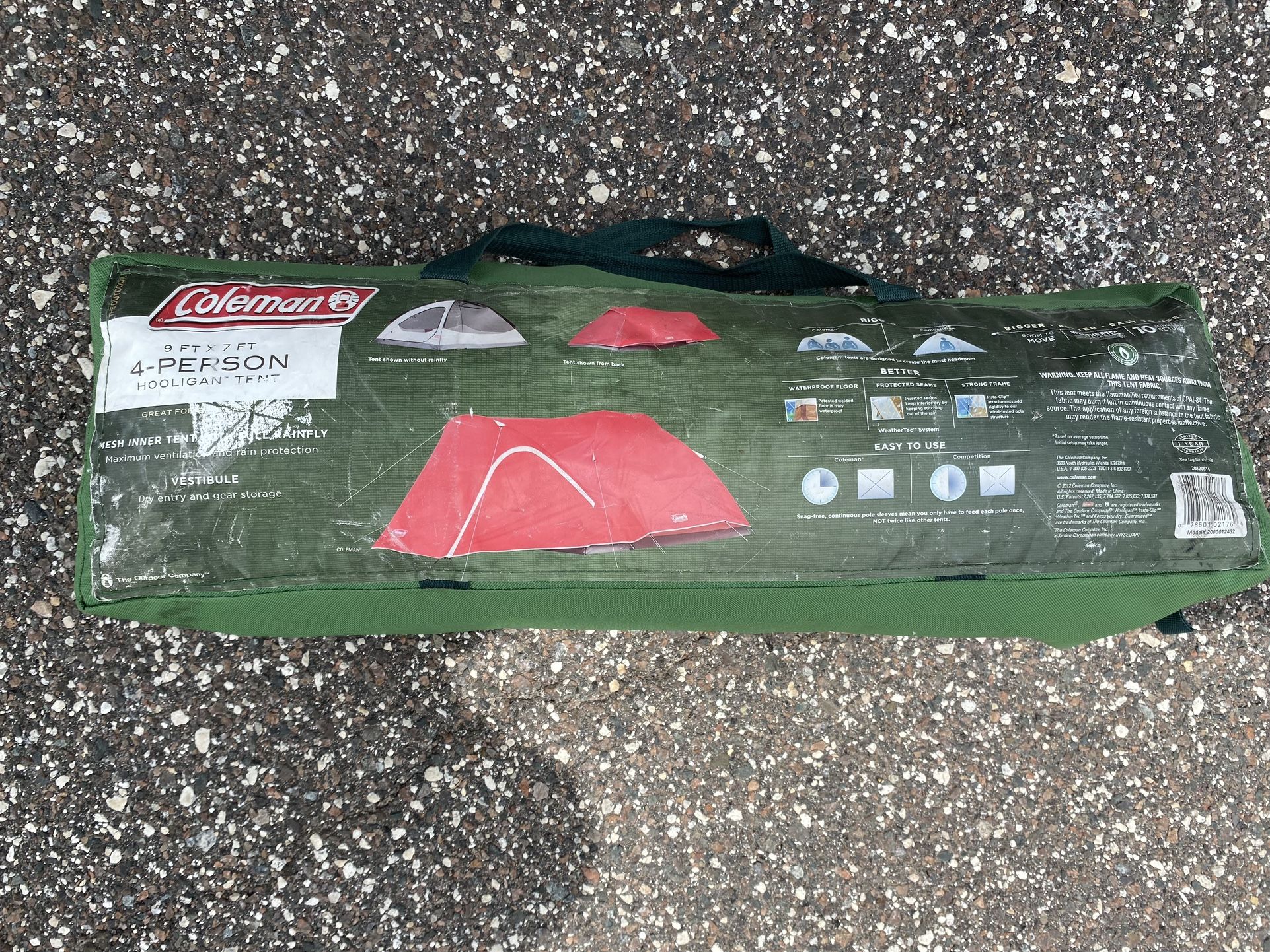 Coleman Hooligan 4 Person 9' x 7' Tent Nice!