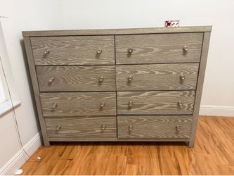 8 drawer dresser