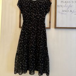 Woman’s Floral Dress 