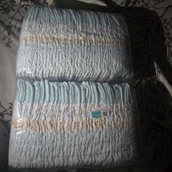 Pampers 