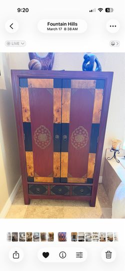 Pier one Cabinet