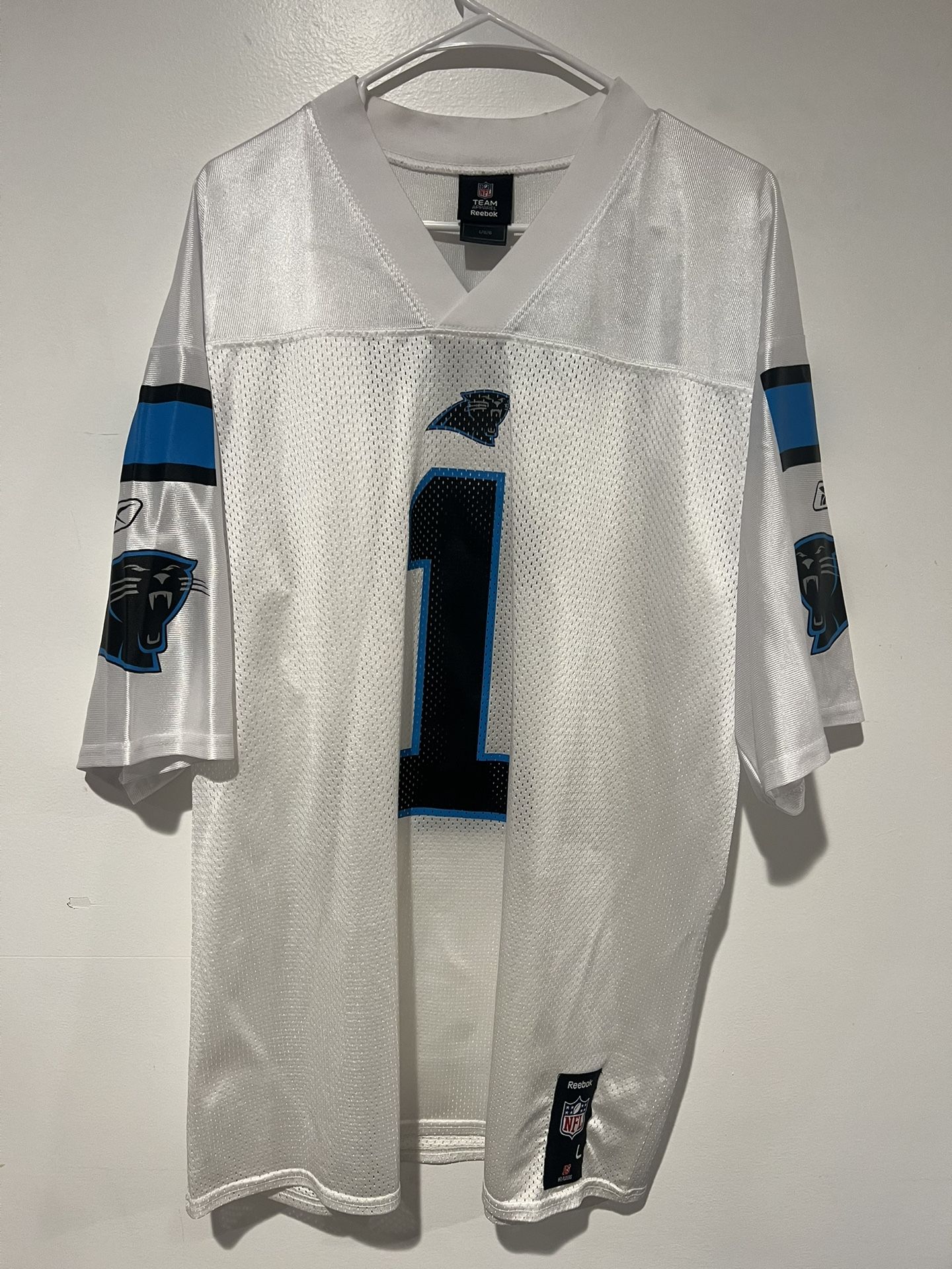 Men’s Large Reebok Caroline Panthers Cam Newton #1 White Jersey