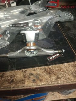 Independent Stage 11 Skateboard Trucks