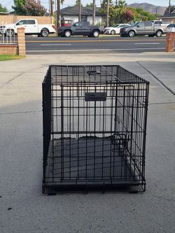 MidWest Homes for Pets iCrate folding metal wire dog crate
