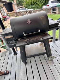 PitBoss 1650 Pellet Grill/Smoker Wi-Fi/Bluetooth 