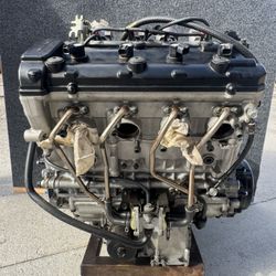 96-99 SUZUKI GSXR750 ENGINE / Carbs / Engine Harness & ECU