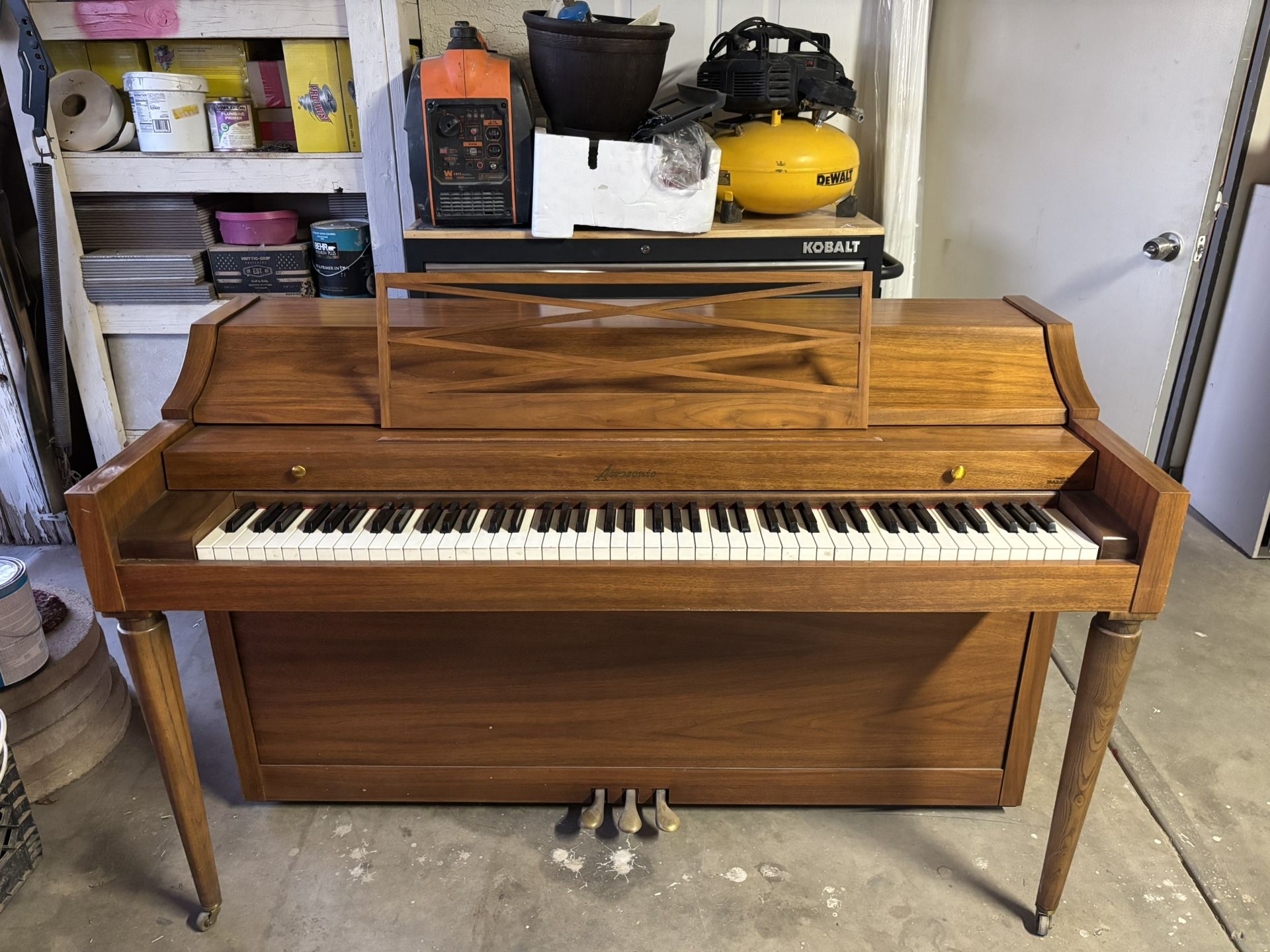 Baldwin Acrosonic piano