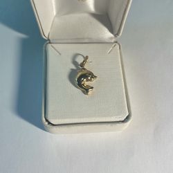 14k Solid Yellow Gold dolphin 1.1 Grams 