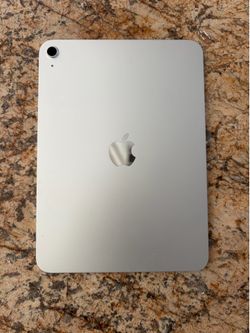 Newest iPad A16 128GB 11 inch Silver Applecare + 4/2028