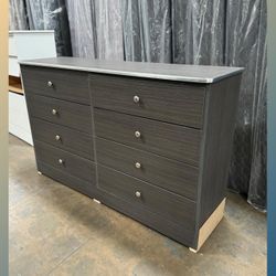 8 Drawer Dresser 