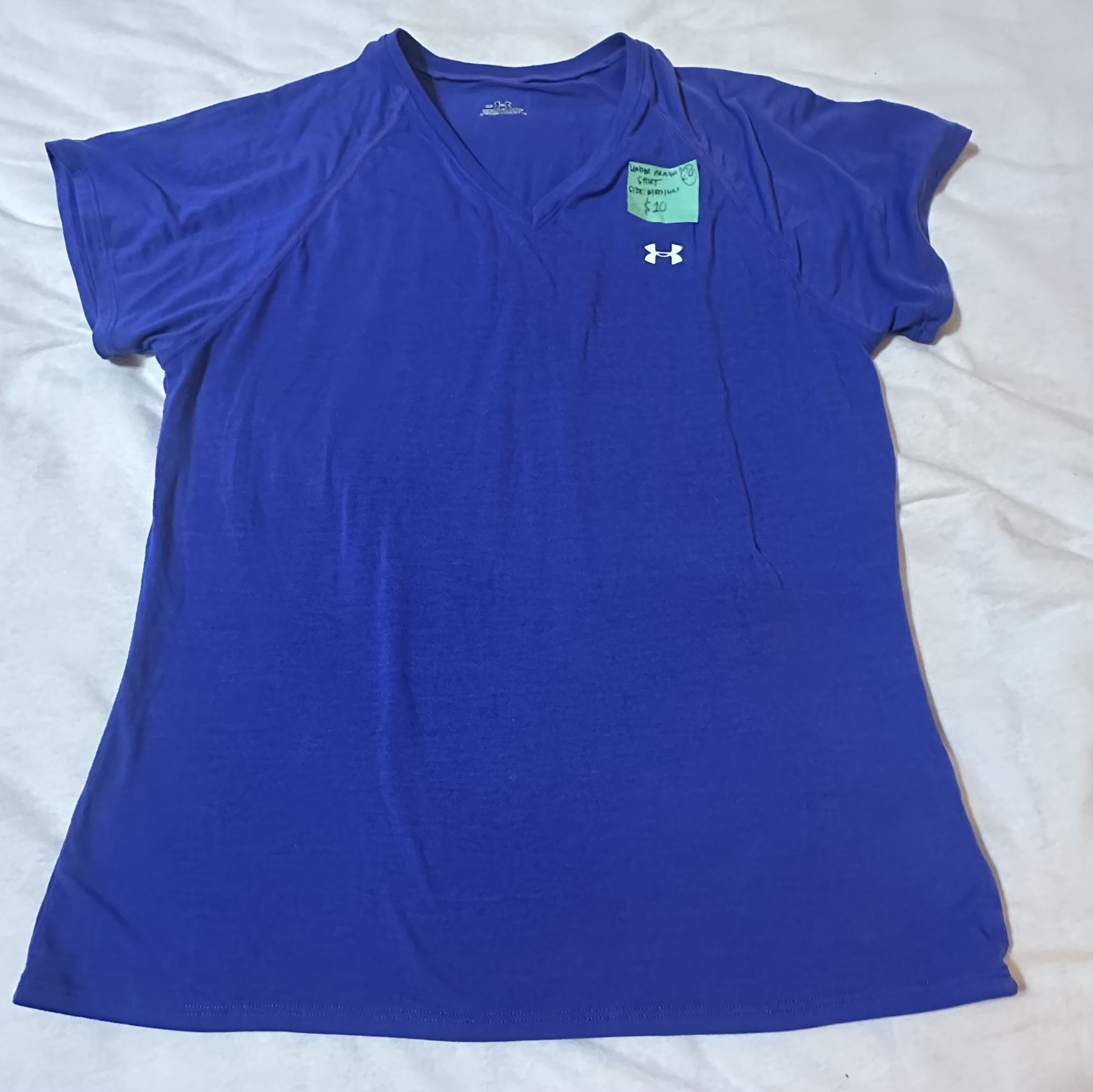 Pre Owned Under Armour Shirt for Women 