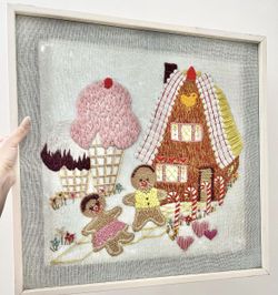 Christmas Gingerbread Crewel