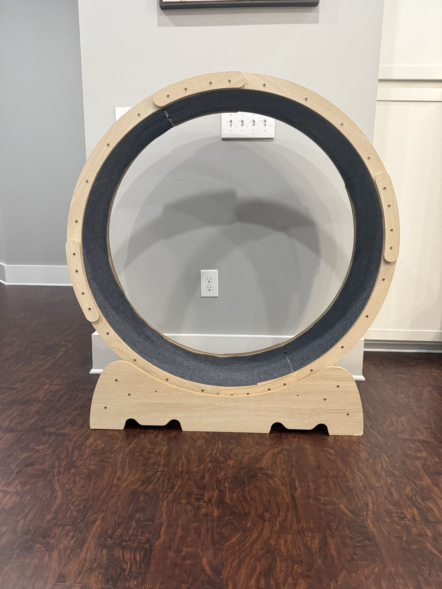XL Cat Exercise Wheel (46” – Natural Wood Color)