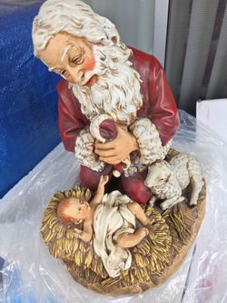 NEW KNEELING CHRISTMAS SANTA