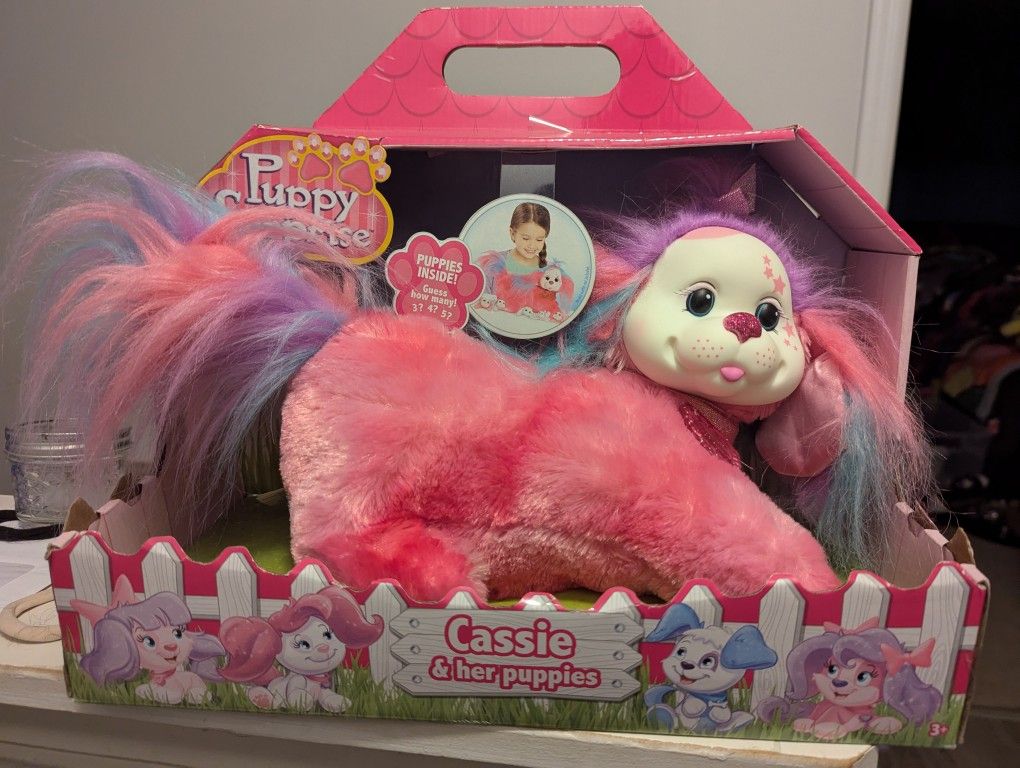 Puppy Surprise Cassie & Her Puppies Plush Toy
