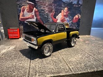 M2 1978 Dodge Truck with custom wheel upgrade. 1/64 scale