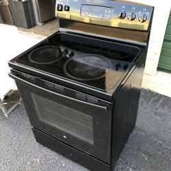 GE Black Glass Top Range 