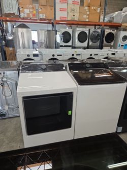 LG top load washer and dryer set white new