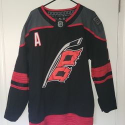 Jacob Slavin Carolina Hurricanes Jersey – Captain’s “A” – Men’s XL