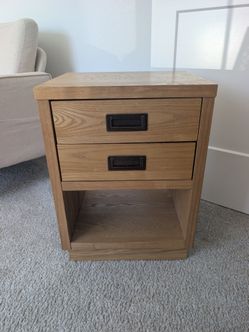 Bourne Accent Table Natural - Threshold