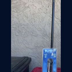 Fiberglass Handle and Ergonomic Cushion Grip