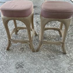 2 Bar Stools Sturdy With Mauve Colored Upholstery Seats