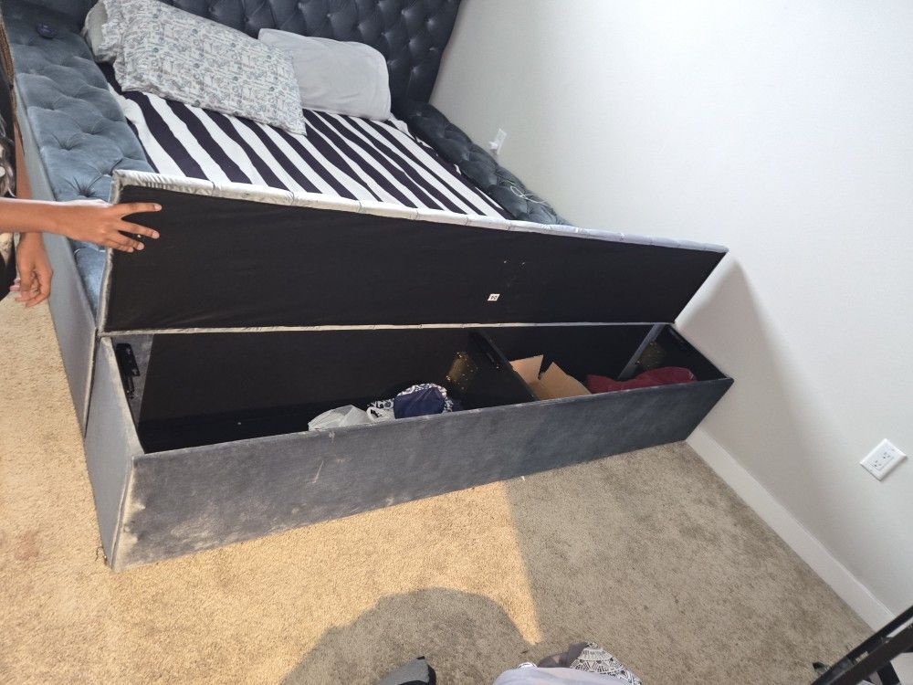 Queen size bed frame