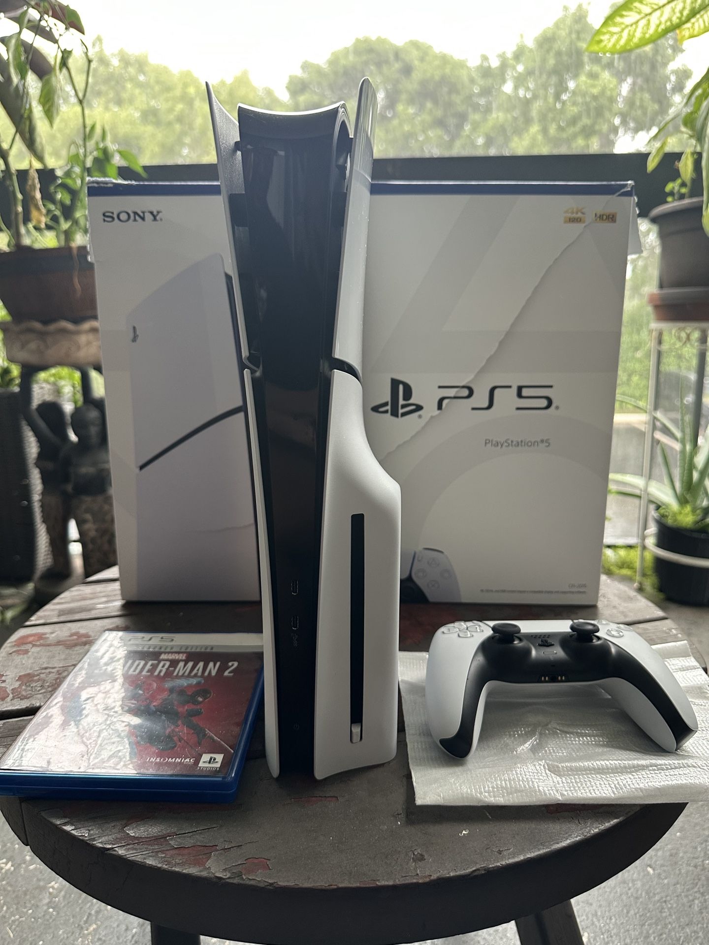 Sony PS5 Disc Version 1TB With Spider-Man 2. Price is firm/Read Description