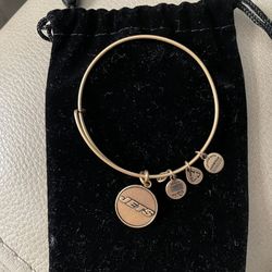 Alex and Ani "NFL" New York Jets Logo - Expandable Wire - Rafaelian Gold-Tone