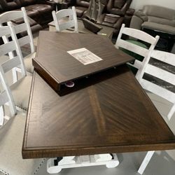 Ashley 7 Pcs Dinings Sets Tables and 6 Chairs Finance and Delivery Available Valabeck