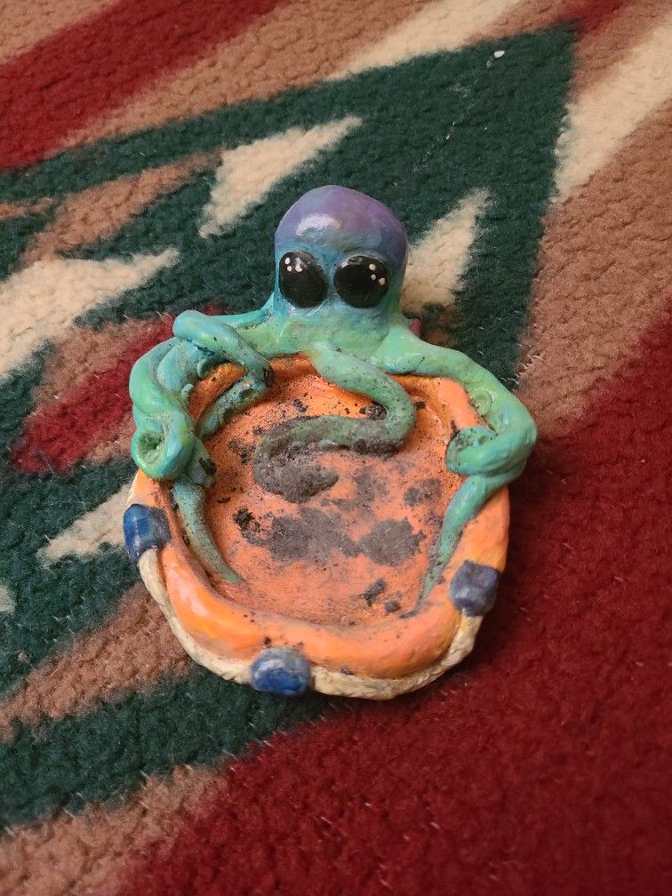 Octopus Ashtray