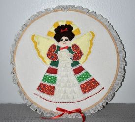 Vintage Fabric Embroidery Hoop Art Wall Decor Lace Angel Floral Dress & Ribbon