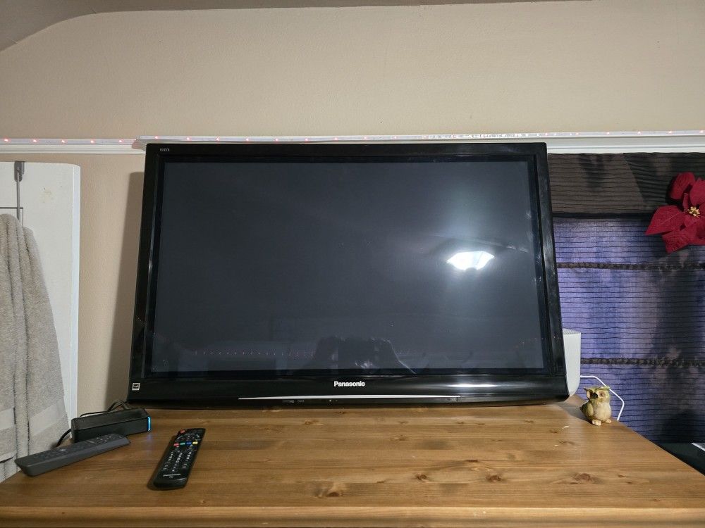 42" TV - Panasonic Viera (No Stand)
