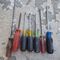 Screw Drivers